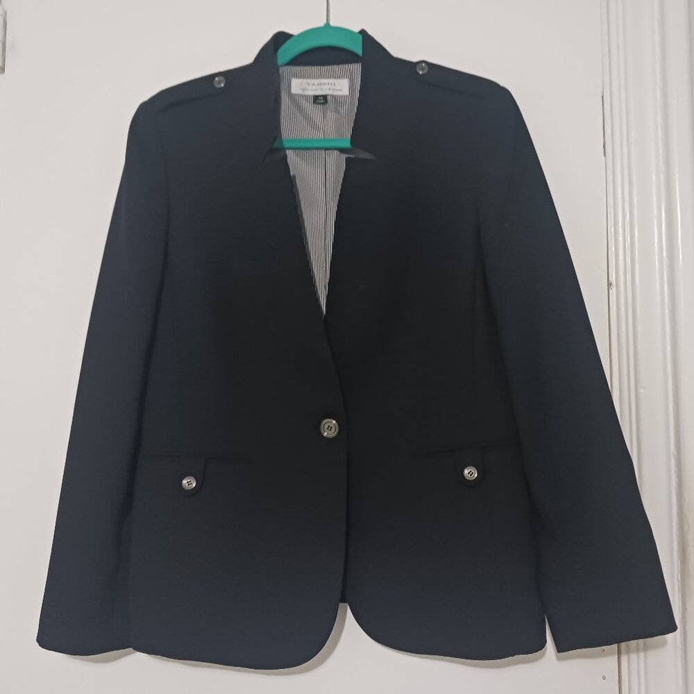 Tahari Arthur S Levine long sleeve black blazer jacket